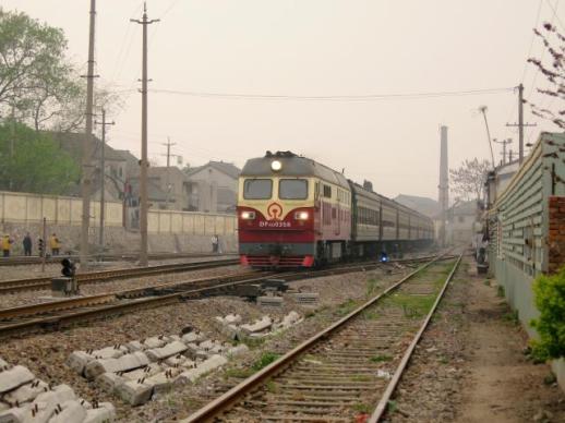[NNA] 경기 일정 맞춰 임시 열차 증편…팬심 공략 본격화