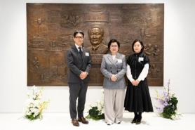 Hanmi Group Unveils Bronze Plaque Honoring Late Founder Lim Seong-gi’s Drug R&D Vision