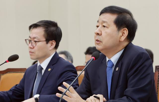 환율 급등세에 구윤철 경각심 갖고 매일 모니터링