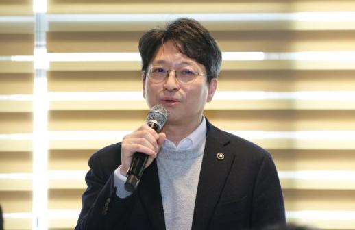 전날 코스피 일중변동률 11.42%...금융위기·팬데믹 이후 최고치