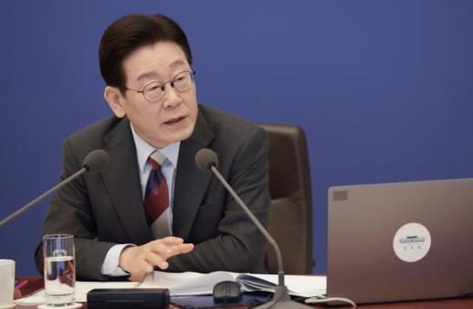 李대통령, 박정훈 등 준장 진급 장성들에 삼정검 수여