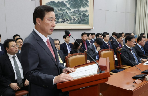 윤재순·임종득 안보실 인사 개입 재판…공소기각 공방