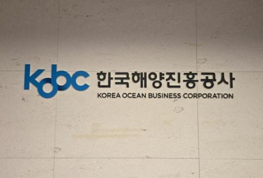 주유소 찾은 구윤철 부총리 매점매석 불법행위 단호하게 대응할 것