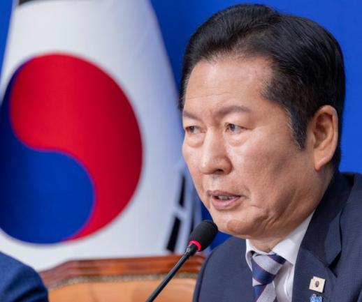 정청래 대법원장 탄핵, 의총으로 의견 모아볼 것