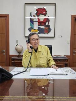 [아주경제 오늘의 뉴스 종합] 트럼프 이란, 오늘 매우 강한 타격 입을 것…공격 확대하나 外