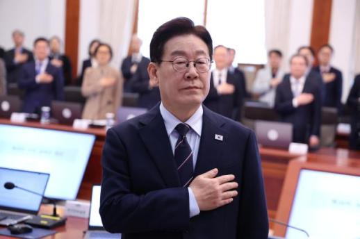 李대통령, 세계 여성의 날 맞아 성평등 국가로 거듭날 것