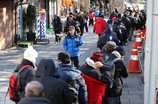 社会孤立下的悲剧 韩国80岁以上男性自杀率居首