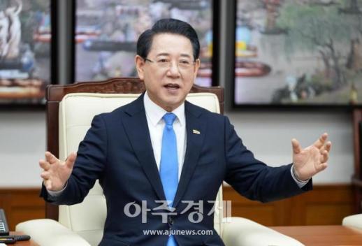 김영록 전남지사, 특별시장 예비후보 등록...지사직 사퇴 