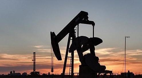 국제유가, G7 비축유 방출 가능성에 배럴당 80달러대로