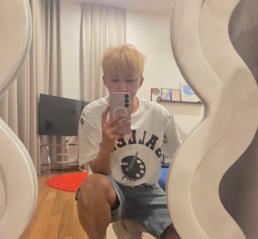 잘 어울린다…임영웅, 금발 비주얼 어느 정도 길래