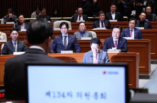 친한계, 장동혁에 숙청 정치 사과하고 부당한 징계 철회하라