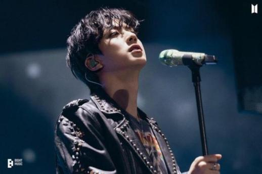 [BTS Gwanghwamun D-11] Giọng hát của BTS Jin chinh phục các đấu trường quốc tế từ Olympic cho đến WBC