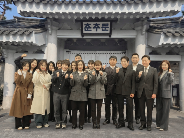 青瓦台与内容创作者对话 讨论青年沟通与社会冲突议题