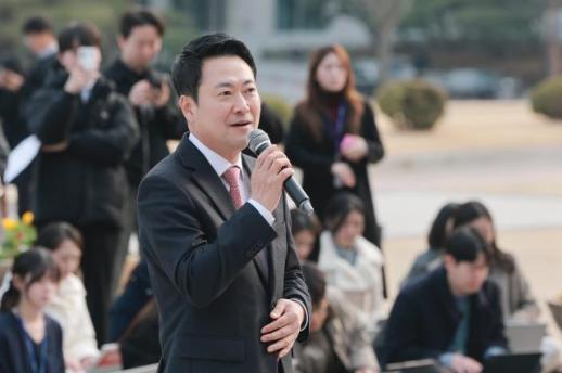 장동혁 尹 정부서 의료개혁 실패...불편과 상처드려 죄송