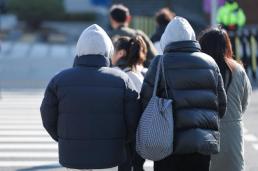 서초역 상가 3층서 화재 발생… 원인 조사 중