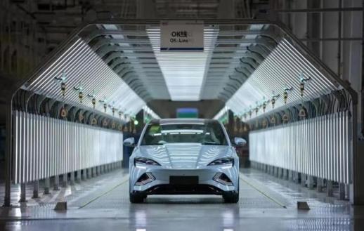 IATF 합류한 中 BYD…전기차 강자 넘어 글로벌 자동차 규칙 설계 참여