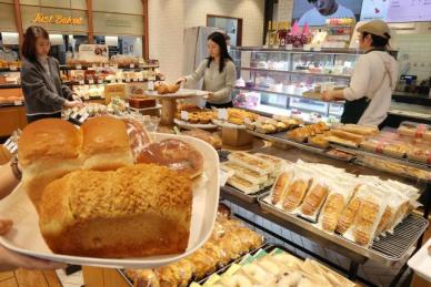 多乐之日下调部分面包蛋糕售价