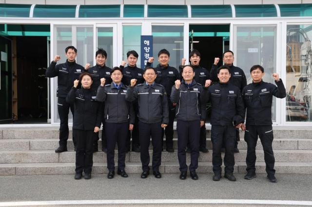 속초구조대 단체촬영 사진동해해경청