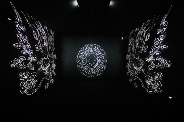 성덕대왕신종의 문양 사진국립경주박물관 