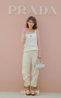 [포토] 전소미, 프라다 화이트 썬 포토콜 참석