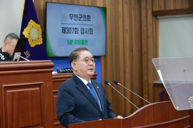 13일 열린 제307회 임시회 제1차 본회의에서 김원중 의원이 5분 자유발언을 하고 있다사진김옥현 기자