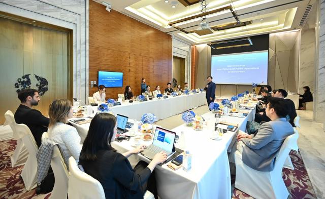 Hugel introduces HA filler Revolax at a roundtable during Thailand’s largest dermatology conference