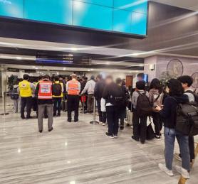 More South Koreans airlifted from Saudi Arabia amid escalating Middle East conflict