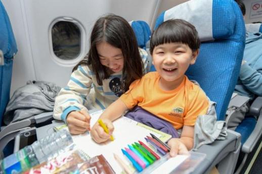 撤离任务中的机舱一刻