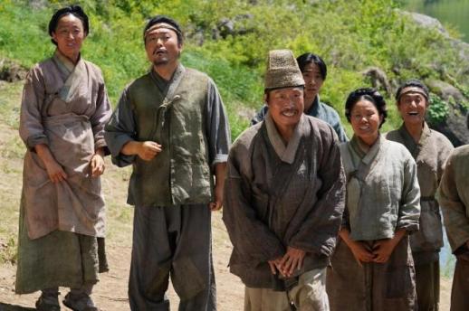 《和王一起生活的男人》超《首尔之春》 票房跻身韩国影史第8位