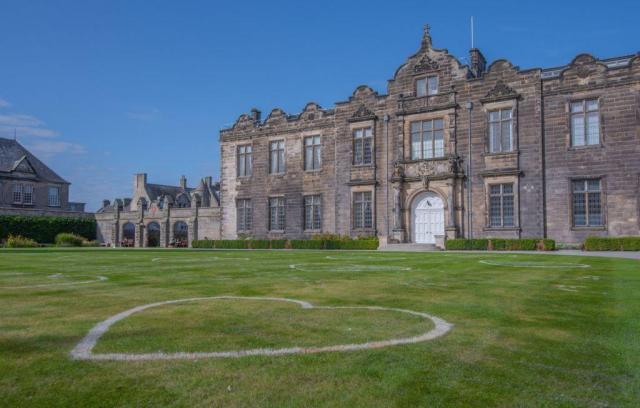 영국 스코틀랜드에 있는 세인트앤드루스대 캠퍼스 사진세인트앤드루스대