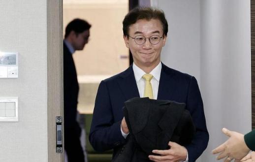 전재수, 부산시장 공천 면접서 경선 강력 요청…사법 리스크는 변수