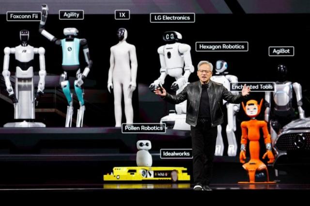 젠슨 황 엔비디아 최고경영자CEO가 16일현지시간 연례 개발자 회의인 GTC 2026에서 연설하고 있다 사진로이터 연합뉴스