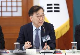 [아주경제 코이너스 브리핑] 비트코인 7만6000선도 붕괴…연준 의장 지명 영향