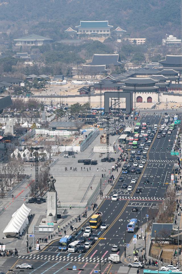 This photo show stage setup taking place Courtesy of Yonhap News Agency