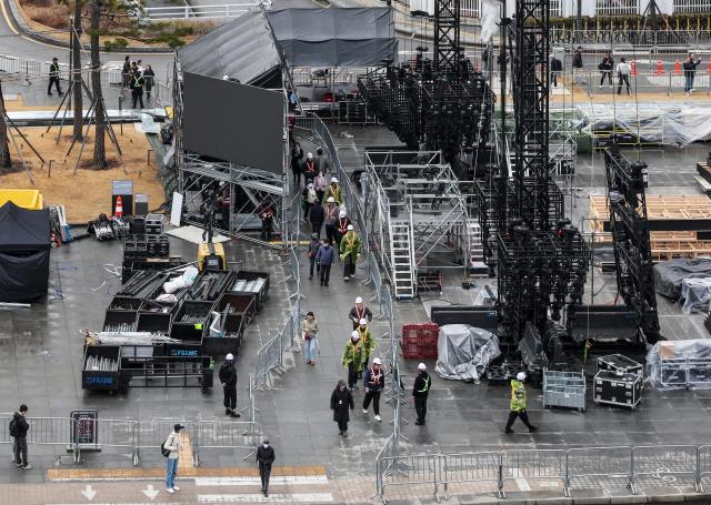 Stage installation is underway at Gwanghwamun Square in Jongno District Seoul three days ahead of the BTS performance March 18 2026 AJP Yoo Na-hyun