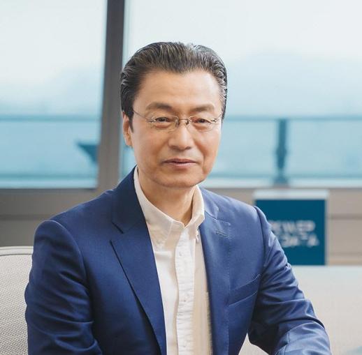 [전문가 기고] 혁신과 거버넌스를 만족하는 금융 AI 도입의 비법