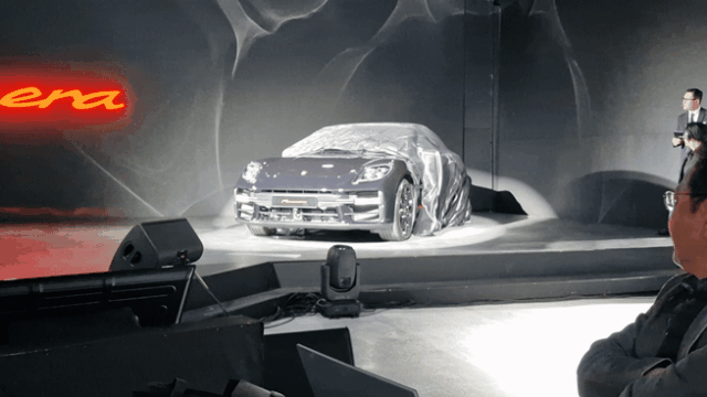 파나메라 레드 익스클루시브사진오주석기자