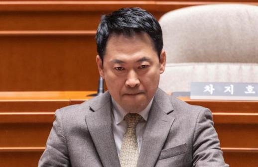 [속보] 국힘 경북지사 예비경선 김재원 승리…이철우와 본경선