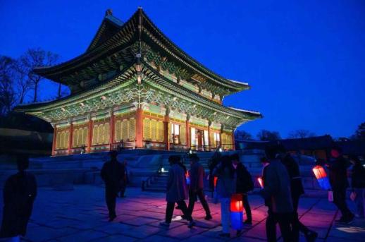 昌德宫推出夜间参观项目 月光纪行下月启动