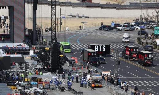 [BTS 광화문 D-1] 컴백 무대 이상무…오늘밤 9시부터 도로 통제