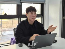 Samsung union chief: No. 1 means nothing without first-class treatment