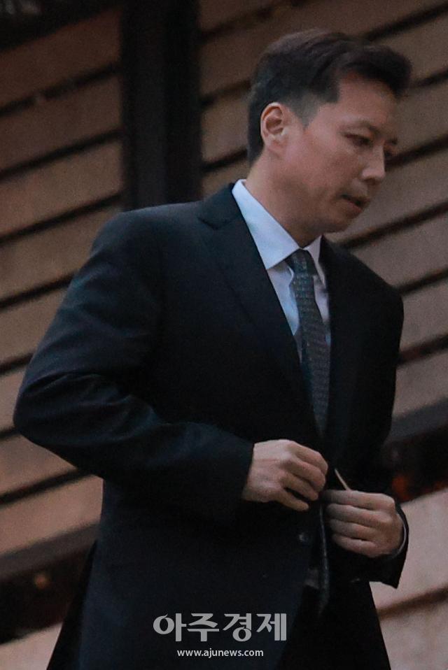 [포토] 정대선 HN Inc 사장, 고 정주영 명예회장 25주기 제사 참석