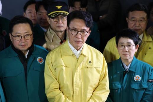 金총리, 대전 화재 현장 도착…관계부처·소방당국과 대응책 논의