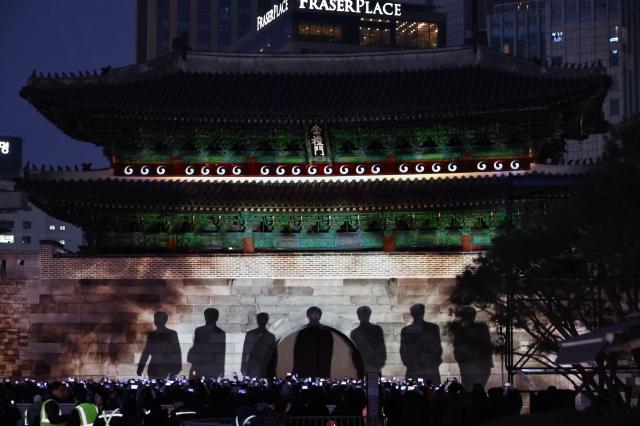 A media facade is underway at Sungnyemun in Jung District Seoul on March 20 2026 AJP Han Jun-gu 20260320