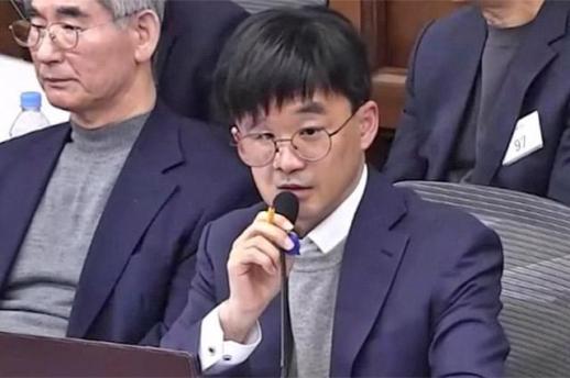 법정 소란 김용현 측 변호사…구속영장 기각