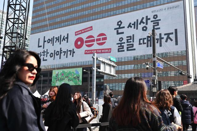 BTS Live: Global fans brave biting winds to witness K-pop legends Seoul comeback