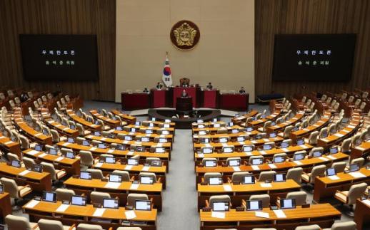 공소청법 이어 중수청법도 국회 본회의 통과...검찰청 78년만에 역사속으로