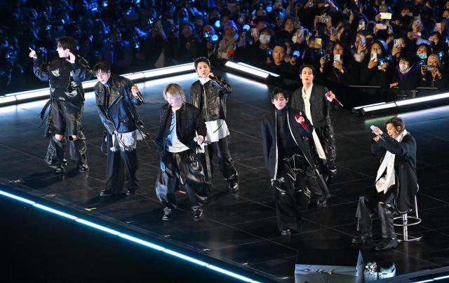 방탄소년단BTS이 21일 서울 광화문광장에서 BTS 컴백 라이브 아리랑 발매 기념 컴백 공연을 하고 있다 2026321 사진공동취재단