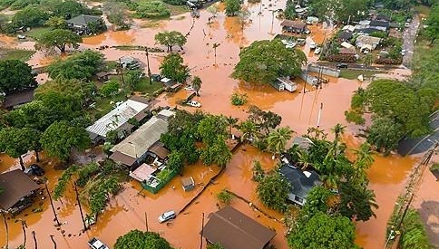 폭우로 침수된 하와이 오아후섬 와이알루아 지역 사진AP 연합뉴스