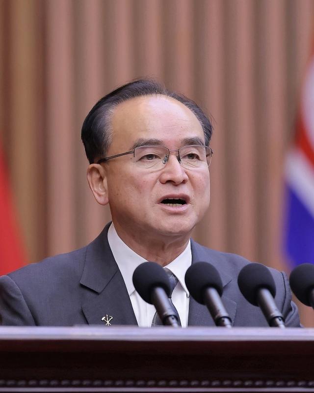 북한 조선중앙통신은 최고인민회의 제15기 제1차회의 1일회의가 22일 진행되었다고 23일 보도했다 회의에서 최고인민회의 상임위원장으로 새로 선출된 조용원 사진연합뉴스
